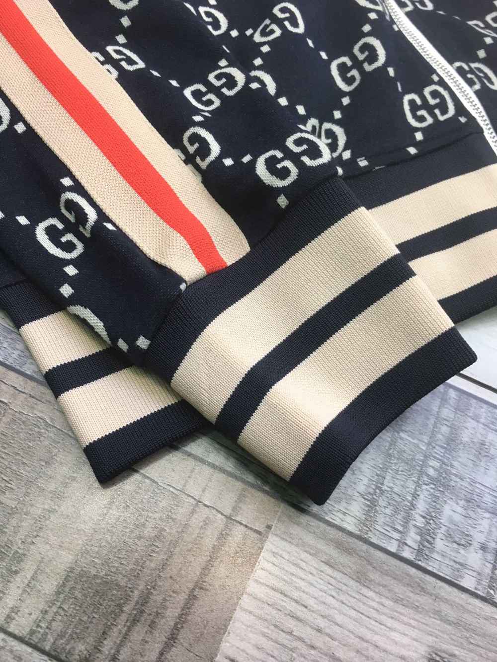 Gvc*1 suit